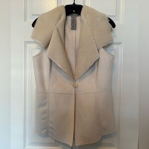 Sharon Young faux fur vest. Size small.